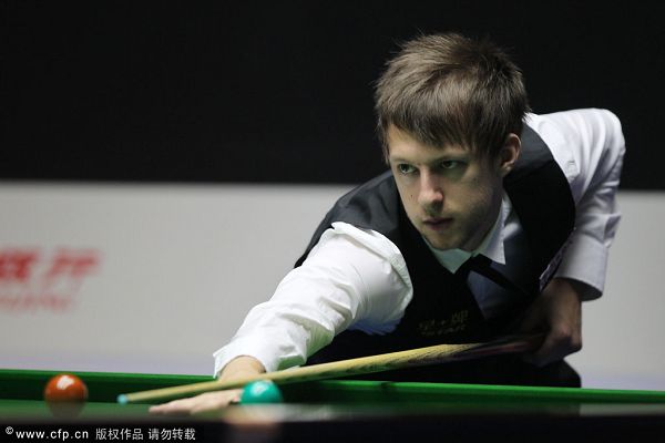 掩饰赛前的 掩饰赛前的