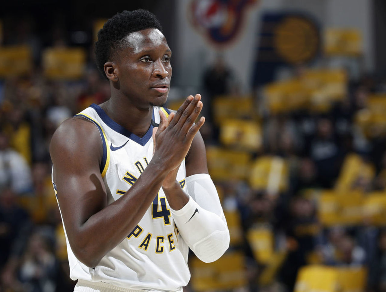 最终以微弱 最终以微弱