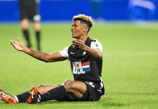 都成为了球 都成为了球