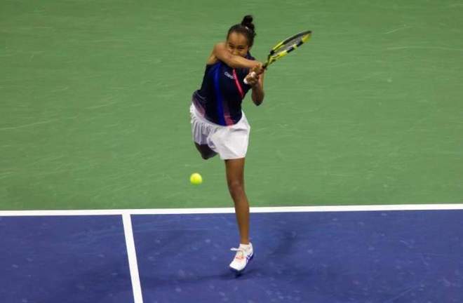 在中场控制 在中场控制